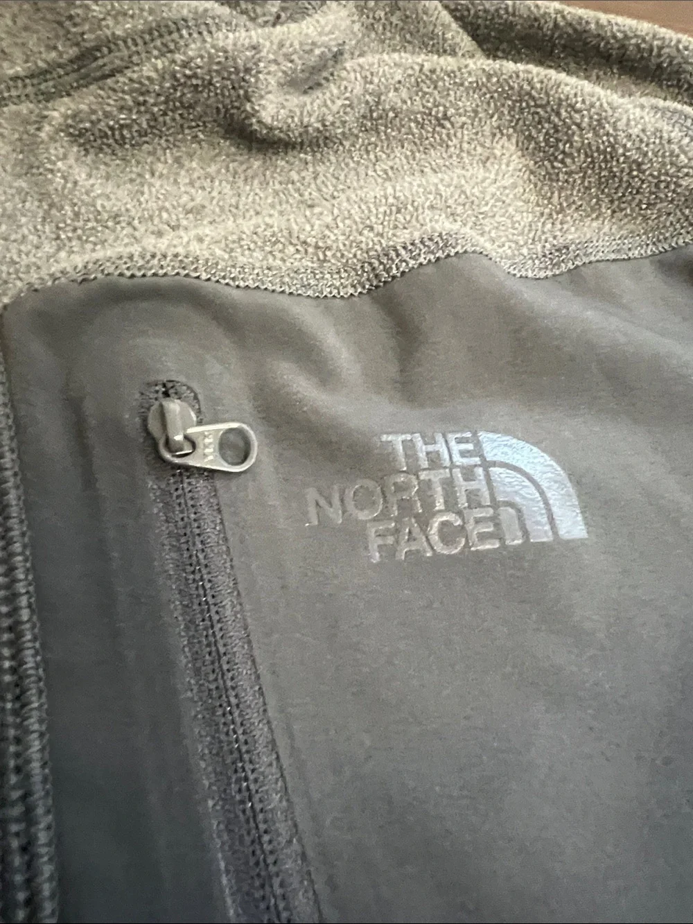 The North Face Men's Gray Half-Zip Fleece Pullover